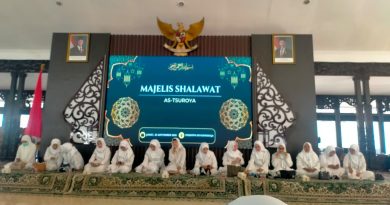 Majelis As-Tsuroya di Pendopo